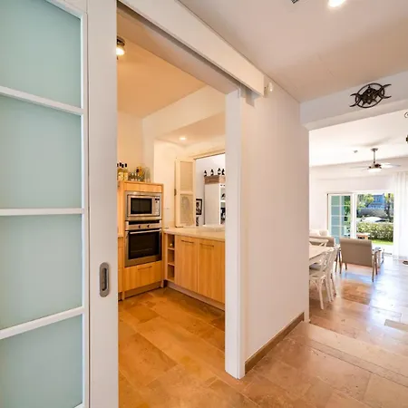 Portville 65 Luxurious In Portville Gocek 别墅 *