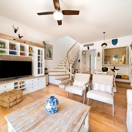 别墅 Portville 65 Luxurious In Portville Gocek 费特希耶